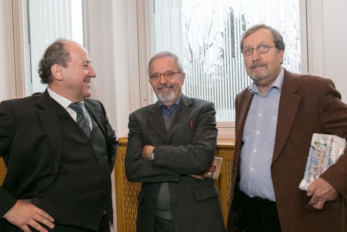 Traugott Klose (mittig)